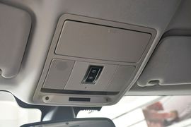 2015款揽胜极光2.0T