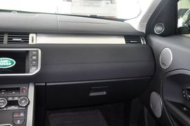 2015款揽胜极光2.0T