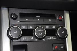 2015款揽胜极光2.0T