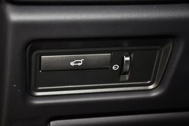 2015款揽胜极光2.0T