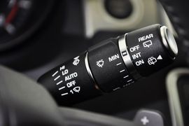 2015款揽胜极光2.0T