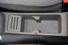 2014款大众宝来1.6L自动时尚型