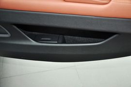 2014款宝马528Li领先型