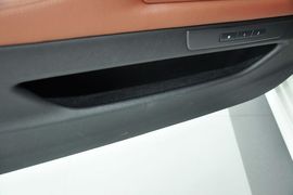 2014款宝马528Li领先型