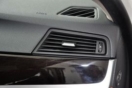 2014款宝马528Li领先型