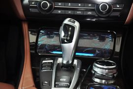 2014款宝马528Li领先型