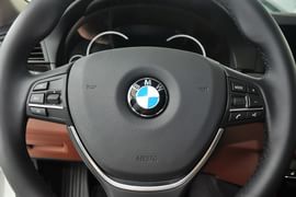 2014款宝马528Li领先型