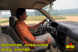 2009款锐骐皮卡汽油版试驾