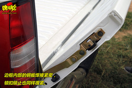 2009款锐骐皮卡汽油版试驾