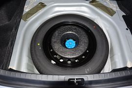 2014款丰田卡罗拉1.6L