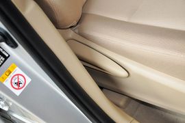 2014款丰田卡罗拉1.6L
