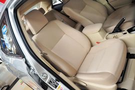 2014款丰田卡罗拉1.6L