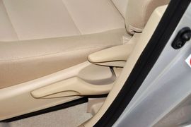 2014款丰田卡罗拉1.6L