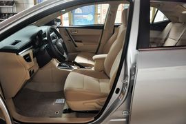 2014款丰田卡罗拉1.6L