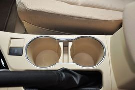 2014款丰田卡罗拉1.6L