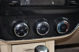 2014款丰田卡罗拉1.6L