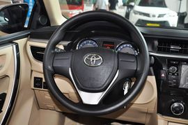 2014款丰田卡罗拉1.6L