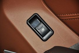 2014款华泰宝利格1.8T手动两驱智享版