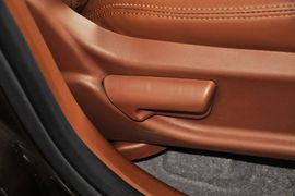 2014款华泰宝利格1.8T手动两驱智享版