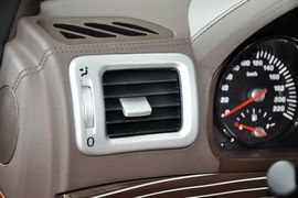 2014款华泰宝利格1.8T手动两驱智享版