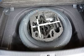 2014款大众高尔夫1.6L手动时尚型