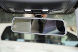 2014款大众高尔夫1.6L手动时尚型