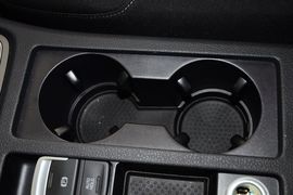 2014款大众高尔夫1.6L手动时尚型