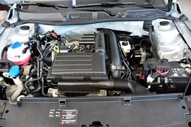 2013款大众朗行1.4T手动豪华型