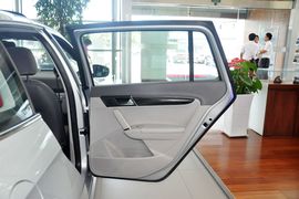 2013款大众朗行1.4T手动豪华型