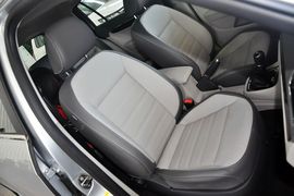 2013款大众朗行1.4T手动豪华型