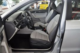 2013款大众朗行1.4T手动豪华型
