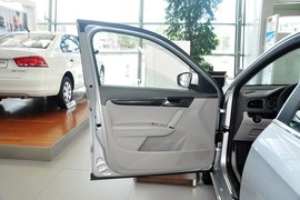 2013款大众朗行1.4T手动豪华型