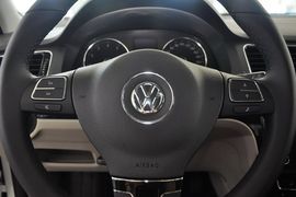 2013款大众朗行1.4T手动豪华型