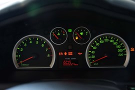 2013款华泰圣达菲1.8T自动两驱天窗版