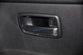 2014款三菱劲炫2.0L自动两驱超越版