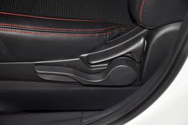 2014款三菱劲炫2.0L自动两驱超越版