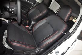 2014款三菱劲炫2.0L自动两驱超越版