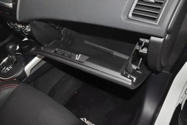 2014款三菱劲炫2.0L自动两驱超越版