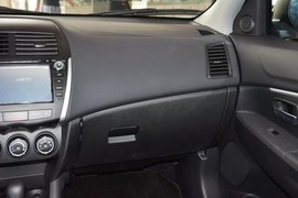 2014款三菱劲炫2.0L自动两驱超越版