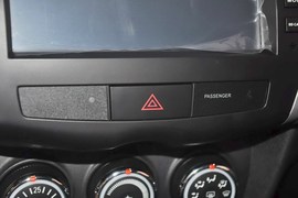 2014款三菱劲炫2.0L自动两驱超越版