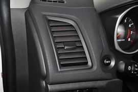 2014款三菱劲炫2.0L自动两驱超越版