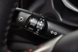 2014款三菱劲炫2.0L自动两驱超越版