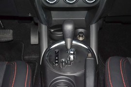 2014款三菱劲炫2.0L自动两驱超越版