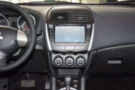 2014款三菱劲炫2.0L自动两驱超越版