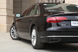 注重点睛之笔!试驾2015款奥迪A8L