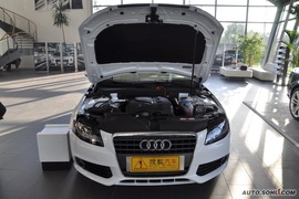2010款奥迪A4L