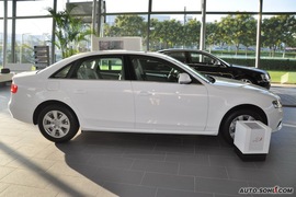 2010款奥迪A4L