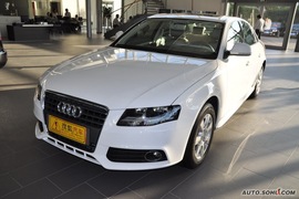 2010款奥迪A4L