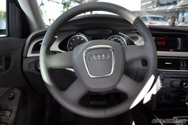 2010款奥迪A4L