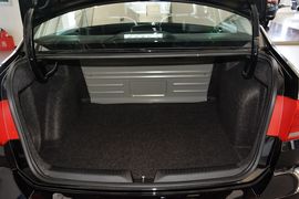 2013款大众新桑塔纳1.4L手动舒适版